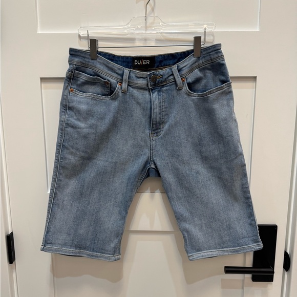 DU/ER Men's Light Blue Denim Shorts, stretchy denim. Inseam 11”. GUC. - Picture 1 of 7